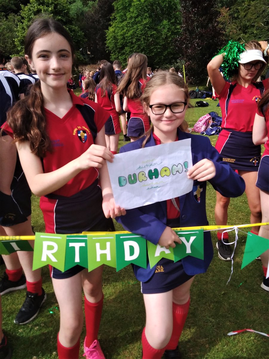 ripleystthomas's tweet photo. Inter-house Sports Day has well and truly started with a loud cheer and face painting as pupils and staff support their team mates from Blackburn, Carlisle, Chester, Durham and York houses today!
#gochester #goblackburn #goyork #godurham #gocarlisle https://t.co/XBFewNA5Pm