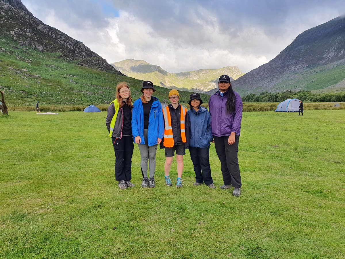 SHSSFC D of E (@sandhighdofe) on Twitter photo Gold Qual - They are off on day 3! A chilly start but the sun is starting to peek through #golddofe #snowdonia <a href="/SandbachCollege/">Sandbach College</a> <a href="/SandbachHigh/">Sandbach High School</a> Gold Qual - They are off on day 3! A chilly start but the sun is starting to peek through #golddofe #snowdonia <a href="/SandbachCollege/">Sandbach College</a> <a href="/SandbachHigh/">Sandbach High School</a>