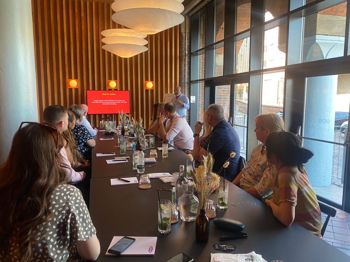 Excellent networking session yesterday with a great group of CIOs and CCIOs from across Greater Manchester! #aws #impossiblepitches #innovation