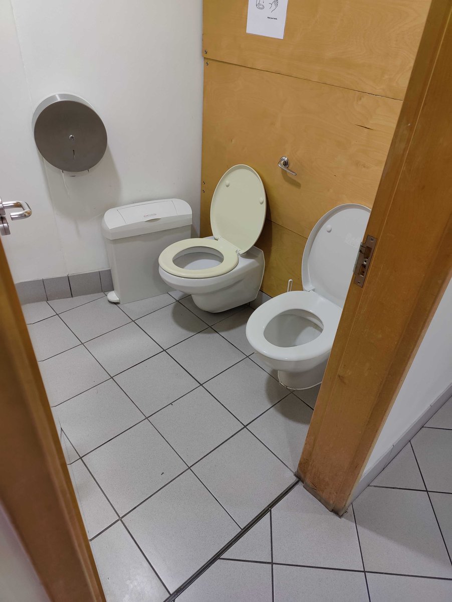 So <a href="/11FS/">11:FS</a> won an award last night, which is great and all that 🏆 

But the bathrooms at the awards venue <a href="/The_Globe/">Shakespeare’s Globe</a> had this cubicle with 2 toilets in it and I just need to know WHY 🤯🤯🤯