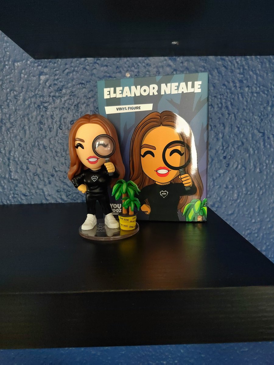 ScotlandSweetie's tweet photo. Eek my mini @ELEANORXNEALE has finally arrived thank you @youtooz for sending me it and being great with communication on her journey I LOVE her 🥰😘 pride of place on my true crime shelf 🥰 #GiveawayWinner #TrueCrime #EleanorNeale https://t.co/Qs342hbDtc