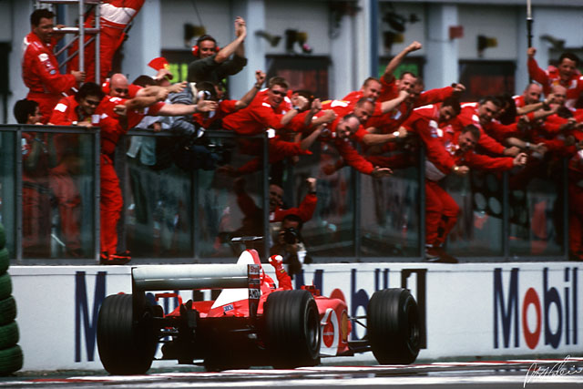zdravkost's tweet photo. 2002 #FrenchGP. Michael Schumacher wins at Magny-Cours, and secures his 5th title in record time! (Photo: Paul-Henri Cahier @F1Photo) https://t.co/FoTkHCVIsu