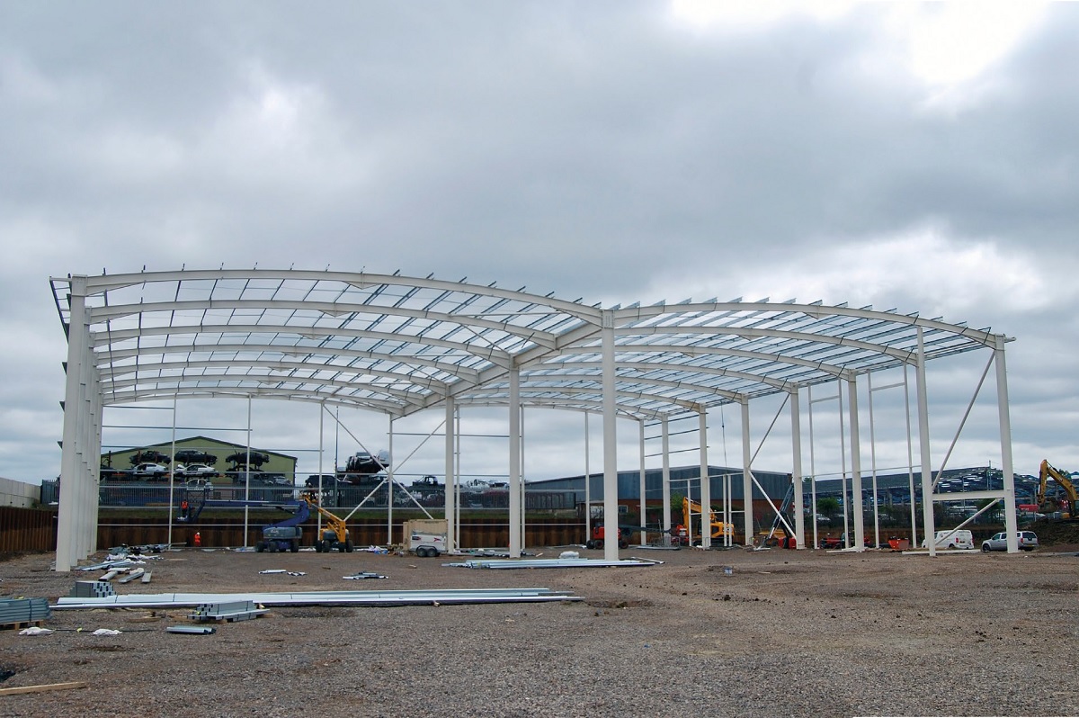 steelcoinfo's tweet photo. Steel creates much-needed logistics space at Christmas Hill Business Park #HYoungStructures https://t.co/Clvz6YtF5S https://t.co/YZUmxu0Tir