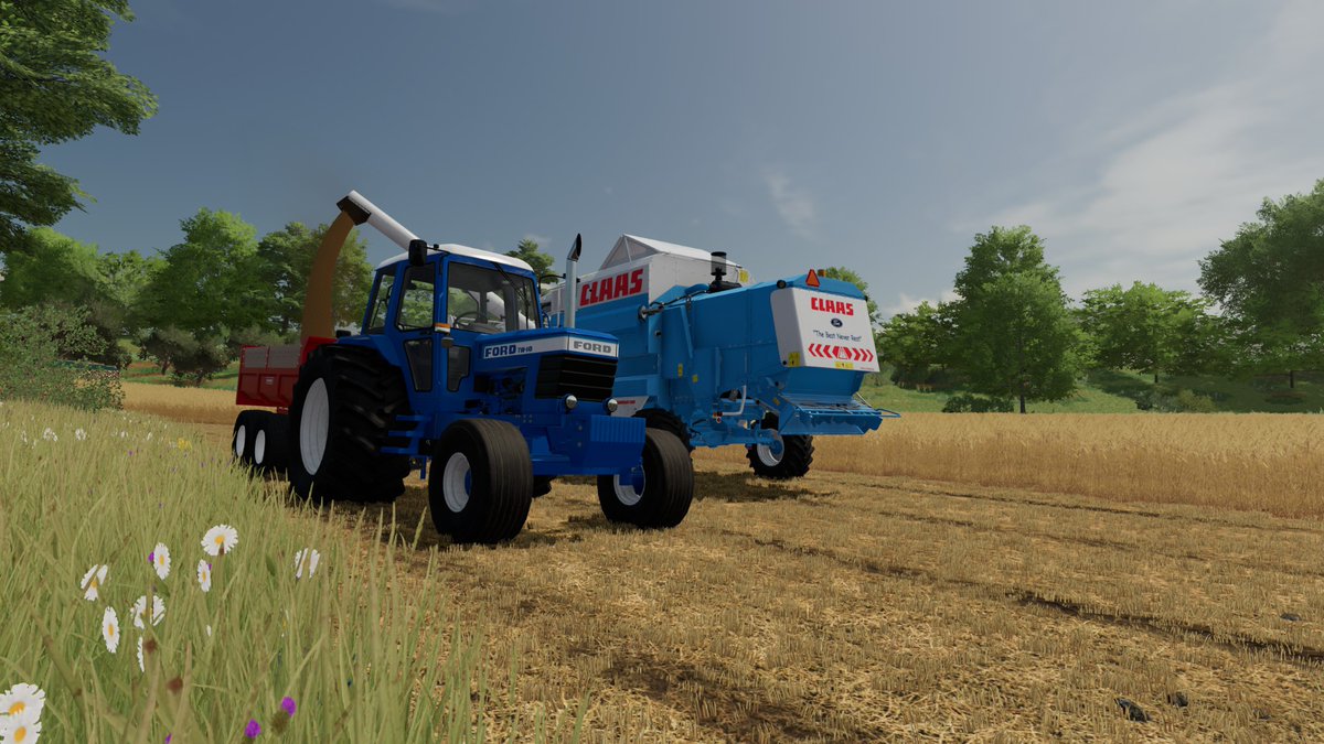 BKNation3's tweet photo. Got the first harvest out of the way. Now time for some haying contracts. Gotta make the farm some money. 🤑🤑🤑The scenery is just gorgeous on this map

#farmingsimulator  #FS22 https://t.co/CPGIUtVqsg