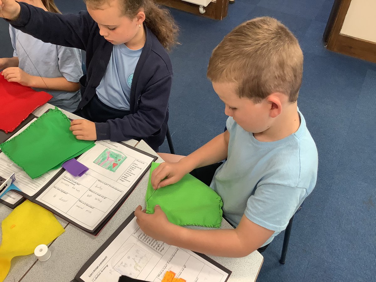 Year 3 continued to  practise their sewing technique to create a giraffe bag. They are carefully following their designs to hopefully create some amazing giraffe merchandise! 🪡🧵🦒<a href="/whitchurchCEFed/">The Whitchurch Church of England Federation</a> <a href="/WhitchurchJun/">Whitchurch CE Junior Academy</a> #wjadandt