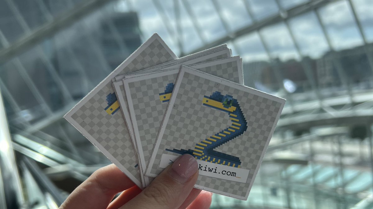 gingy_love's tweet image. I brought some super-vintage python stickers left after @codekiwicom community projects and I am ready to give them out!🐍 Ping me to meet at #EuroPython2022 and talk community, education and events🙋🏽♀️ psst, I also have some kiwi-green socks with me🍀