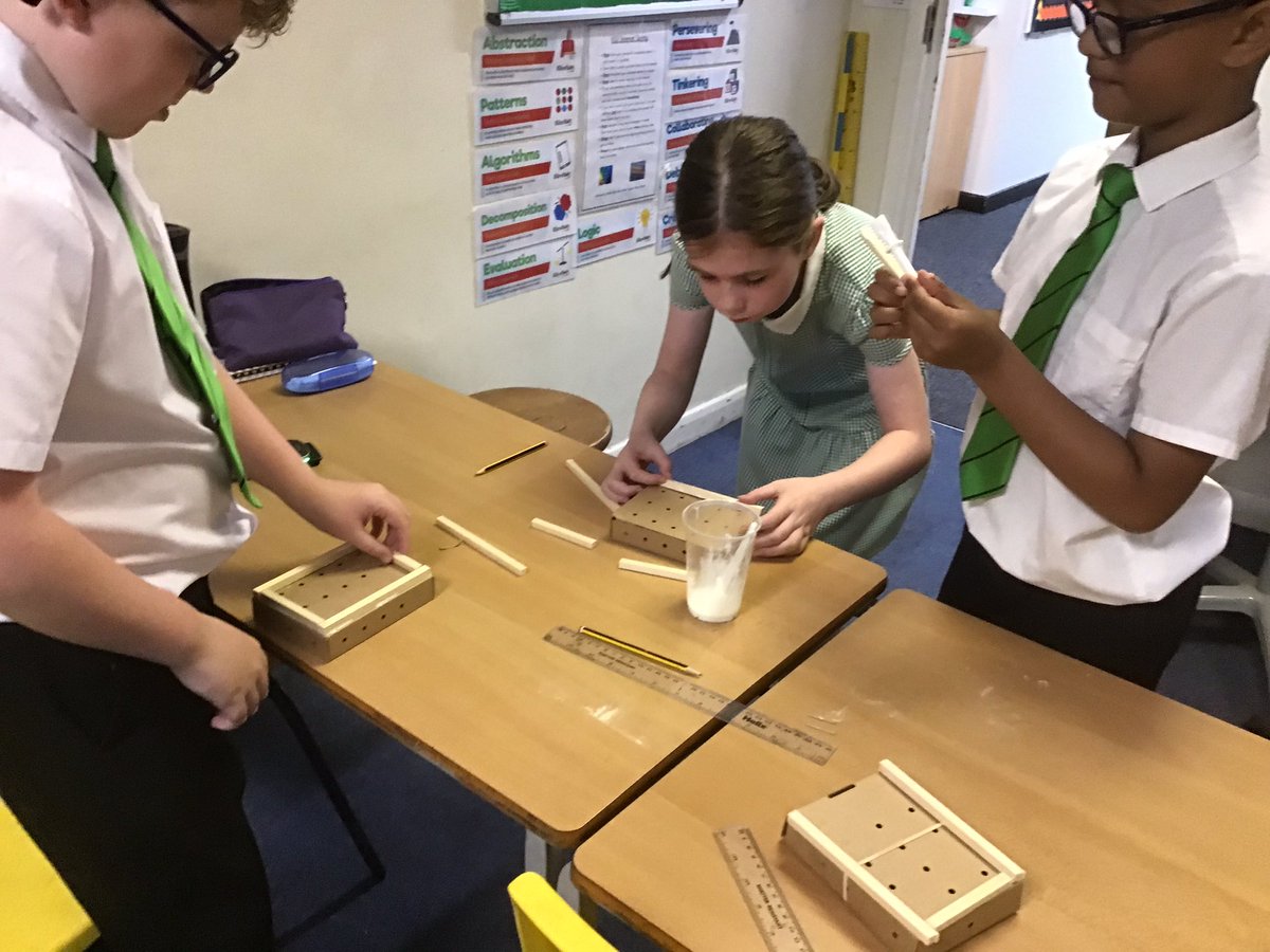 LindenRDoak's tweet photo. Working hard designing and making our fairground rides #LindenDT https://t.co/QIkZhplzQq