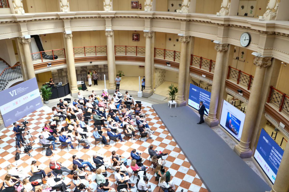 compolitica's tweet photo. Nicolás Checa en el #acopValencia22

📝Aprendiendo #compol de los mejores.

No digáis que no avisamos😜 https://t.co/0xwzscXOaE