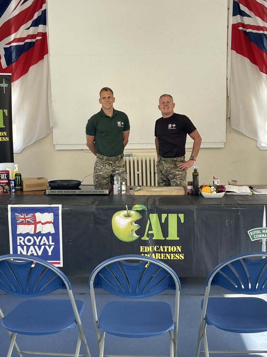 Rosyth_scc's tweet image. What an amazing night at the unit last night having the amazing @CommandoChef to educate our cadets on healthy eating !!!
Gave some great story’s and insight into naval careers in @RoyalNavy @RoyalMarines @SeaCadetsUK
