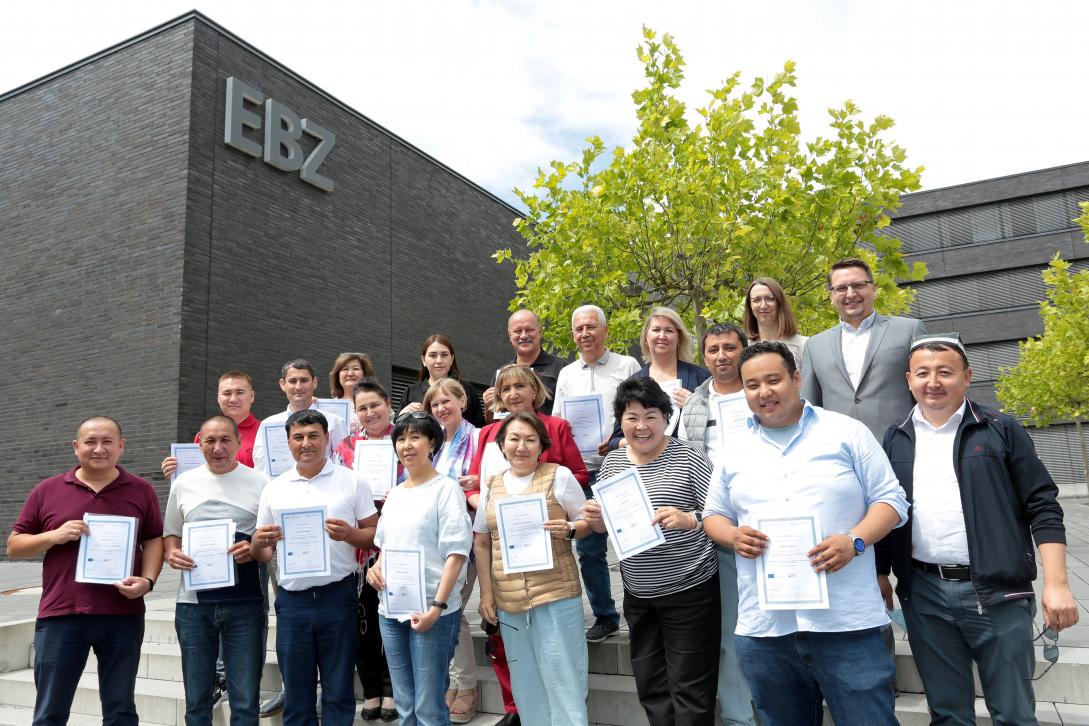 EUinKazakhstan's tweet photo. The study tour to Germany for Representatives of the Ministries of Education from #Kazakhstan and #Uzbekistan, vocational colleges teachers, employees of housing management companies took place within the framework of the #EU project #PROMHOUSE.
https://t.co/NoKC8uYicl https://t.co/IkKvbDbTeR