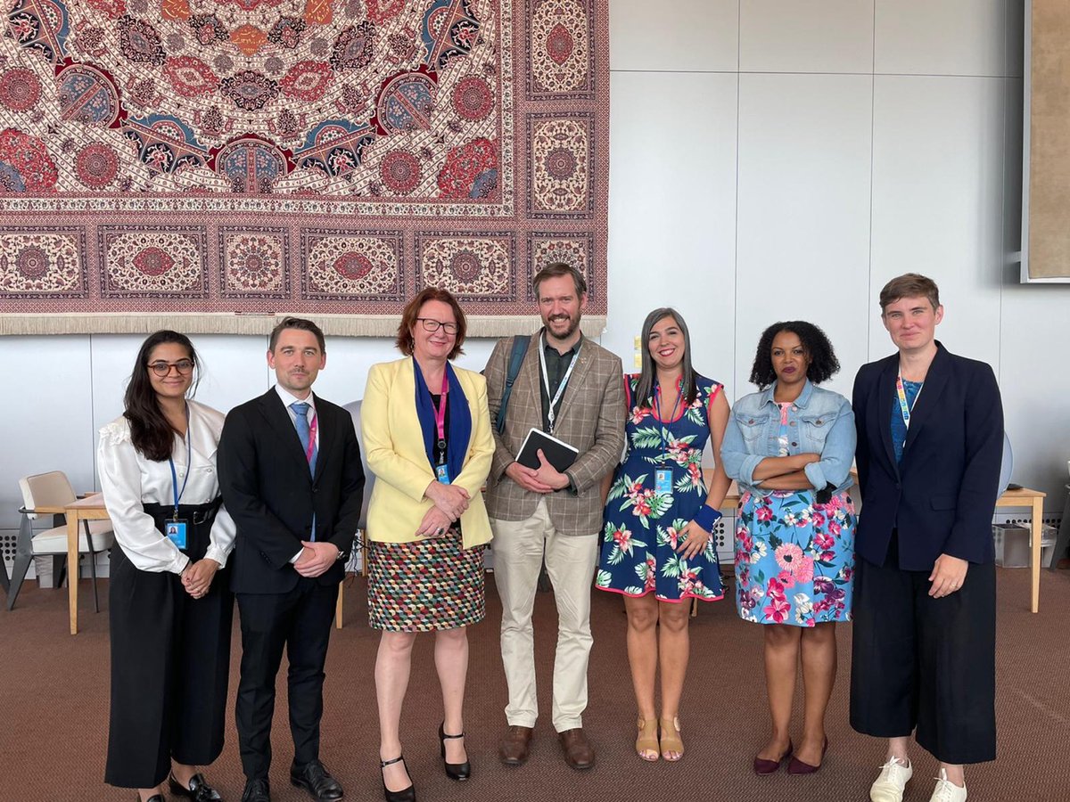 Strong partnerships are key to achieving the SDGs. Thanks to Deputy Minister @BjorgSandkjaer and our colleagues in @Action4SD @RFSL_official @ippf and @COCNederland for an engaging dialogue about how we can strengthen civil society participation and protect marginalized groups