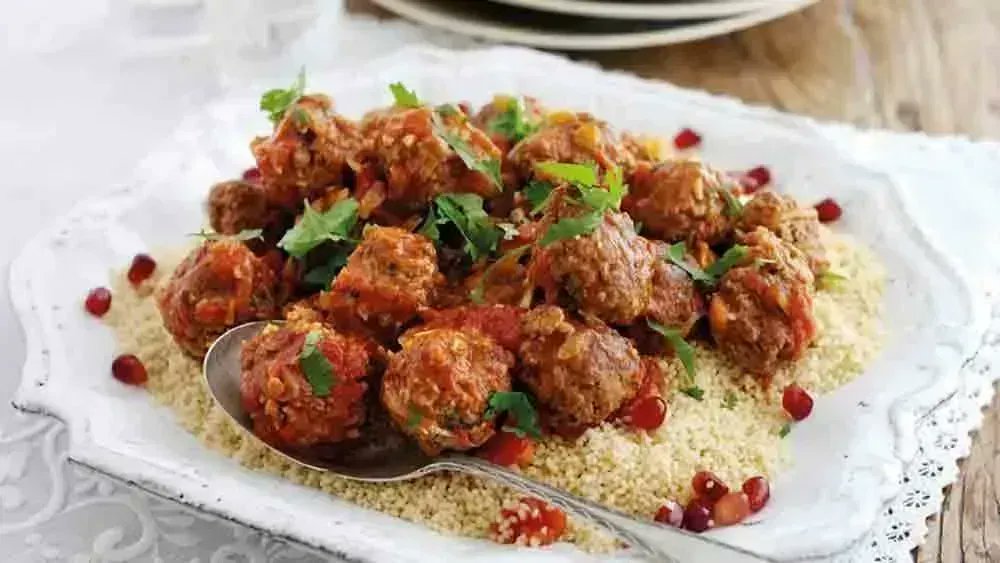 This Moroccan lamb meatball recipe has all the ingredients of a tasty North African tagine using plenty of spices, apricots, onions, garlic, cinnamon, freshly chopped coriander and honey. bit.ly/2PvQLYW #crouchend #localshops