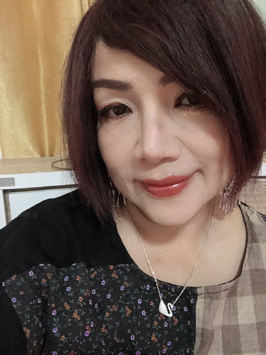 chitchaphat91's tweet photo. สวัสดียามเย็น https://t.co/lpbK2AVxL5
