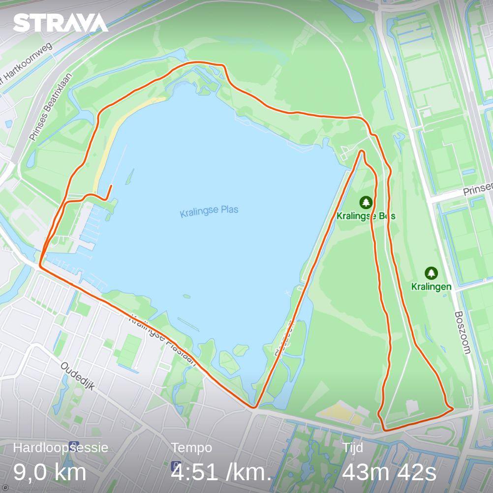 kasperschuur's tweet photo. Rustig rondje plas/bos met daarna een heerlijk duikje in de #kralingseplas. #hardlopen #rottetdam #damloop #garmin #forerunner945  @loopmaatjes @runningplus @hardlooptipsnl 

https://t.co/hbAuL0fsl0 https://t.co/ZEgW9KoKXQ