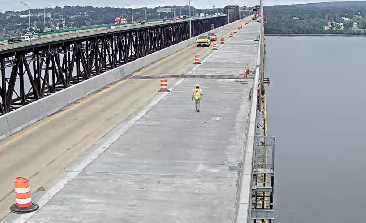 NYSBridge's tweet photo. NBB Update
Still on target for a Fall 2022 re-opening!
✔️ 75% of the deck concrete has been placed 
✔️ 100% of the steel grid panels installed
✔️ 95% studs installed
✔️ 90% barrier reinforcement installed
✔️ 60% Bridge Barrier has been completed
Deck Overlay begins by end of Aug. https://t.co/J1fXWU0jgV