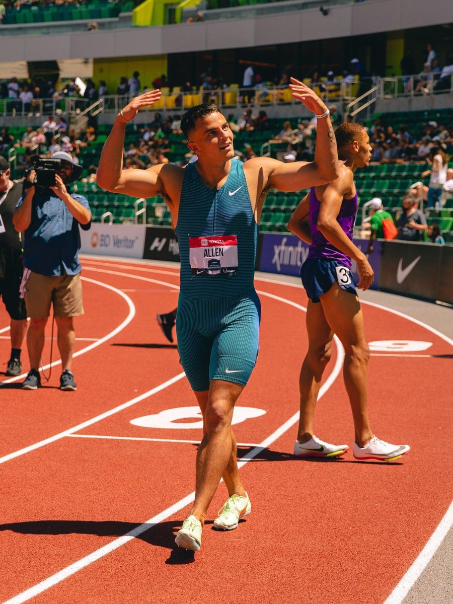 uoregon's tweet photo. Tomorrow, the world's greatest track and field athletes begin their quest for glory at Hayward Field, and as usual, Ducks will be in the thick of things. Meet the 15 former Oregon athletes who will be competing at @WCHoregon22. https://t.co/cItMHvt2KA

#WCHOregon22 https://t.co/4LDL4z5hfn