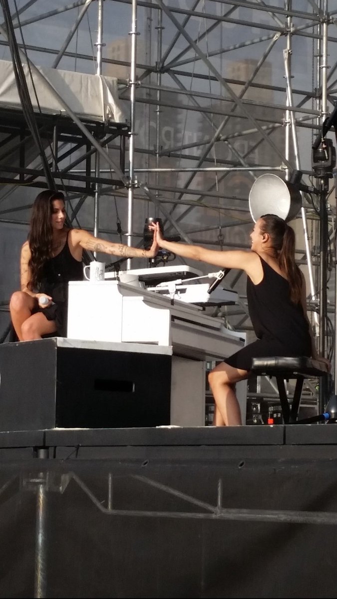 lorrischiest's tweet photo. 7 years ago and now a record release show on Monday 🥺🥺 @christinaperri https://t.co/RYnmlY8qLi