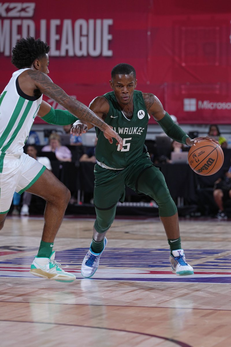 Arquimedesfern1's tweet photo. #NBASummerLeague 🏀 por TV para Hoy: #DALvsMIL #MFFL #FearTheDeer (BUCKS, con #IversonMolinar 🇵🇦 ), 7pm por ESPN 3
#NBAxESPN 🏀 https://t.co/Qc6DDkAWP3