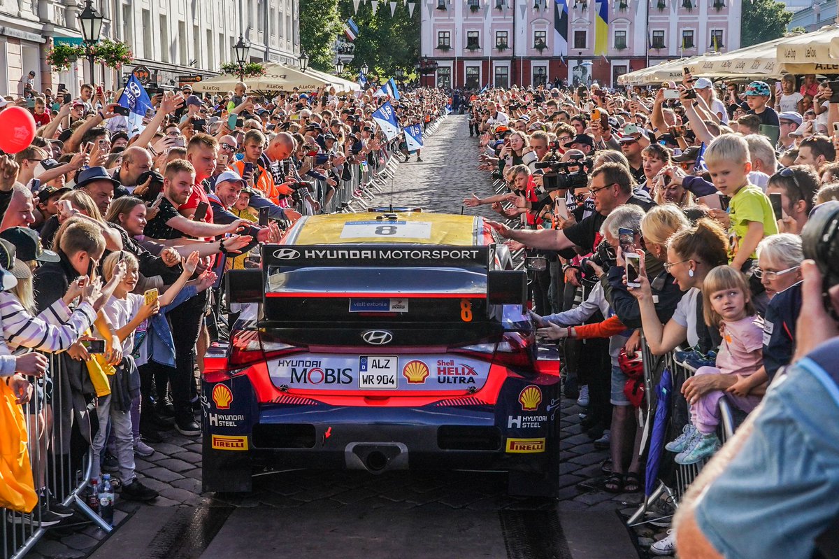 No place like home 🤩🇪🇪

#WRC | #WRCLive | #RallyEstonia | <a href="/OttTanak/">Ott Tänak</a> | <a href="/HMSGOfficial/">Hyundai Motorsport</a>
