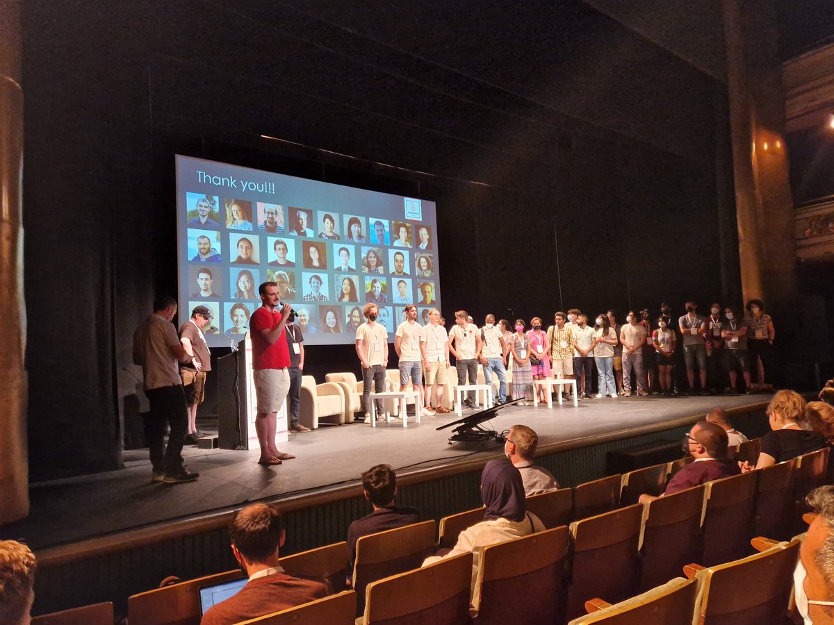 maliannejadi's tweet image. #SIGIR2022 organizers in one frame. Thank you for the great effort and experience.