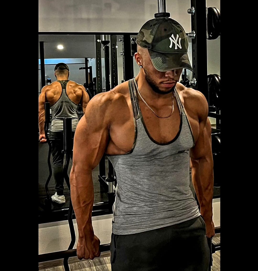 My nephew jona killing it in Germany 🇩🇪 💪🏿💪🏿💪🏿💪🏿💪🏿💪🏿👏🏾👏🏾👏🏾👏🏾🥰