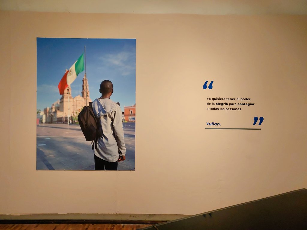 migueluribeh's tweet photo. El Museo de Aguascalientes alberga la exposición fotográfica «Quien sea. Donde sea. Cuando sea.», organizada por la @AcnurMexico, con el objetivo de fomentar la comprensión y la empatía hacia las personas refugiadas y desplazadas. 📷 🇺🇳 🇲🇽

#ConLosRefugiados https://t.co/NG8n4r4m2L