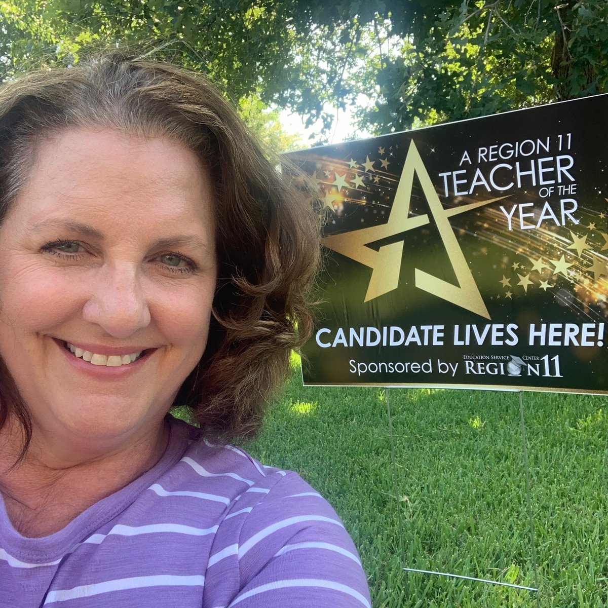 ESCRegion11's tweet photo. Congratulations, Region 11 Teacher of the Year Candidates! Pictured with their yard signs:

Alea Pena @decaturisd  Elementary Candidate
Maricarmen Allen @venus_isd Elementary Candidate https://t.co/WuytwavF77