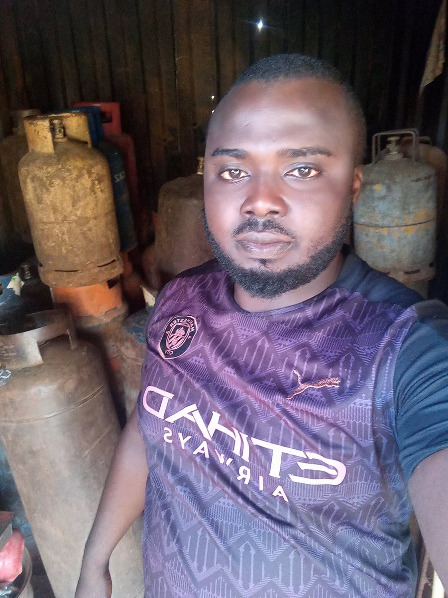 WilliamsEmeks's tweet photo. I am a Cooking Gas retailer dealer and also a Realtor  base in Awka Anambra State.

#DignityOfLabour 
#labourchallenge
#diginityinlabour https://t.co/cjlxNLsMnT