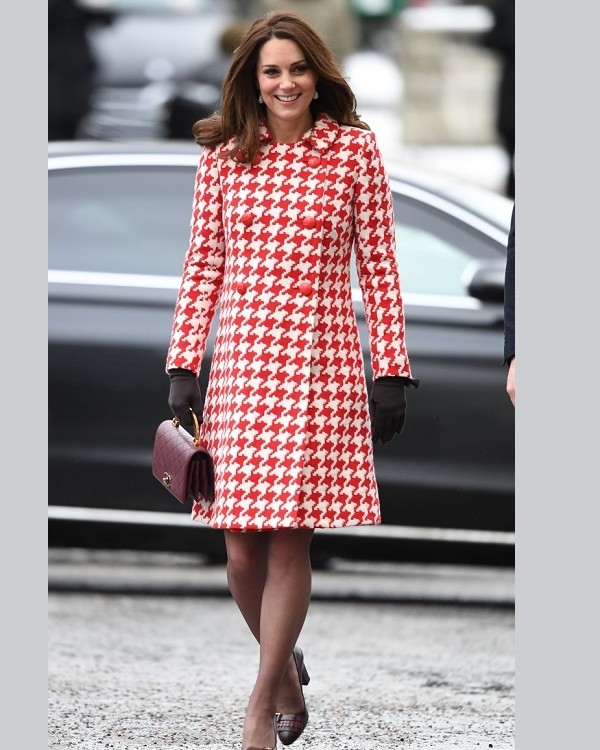 NuLookFashions's tweet photo. Order Kate Middleton's  Favorite HOUNDSTOOTH Pattern from FW'22 Collection  &amp; be your own celeb‼️
Email us today at sales.nulook@gmail.com to view our  FW'22 Catalogue!

#TorontoWholesalesupplier#womenfashion#Houndstoothpattern#FW22#canadafashion#katemiddleton#celeblook#classy https://t.co/o3GlWMQBRY