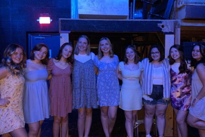 TBT: End of the year concert picture backstage before getting on. We love all of our talented Celts. 

#mhs #throwbackthursday #tbt #bebold #mcnaryhighschool