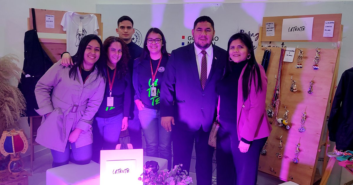MJusticiaPy's tweet photo. Continúa la exposición de productos penitenciarios en la Expo https://t.co/Y3lu42LW0u https://t.co/zpVCSdrxz7