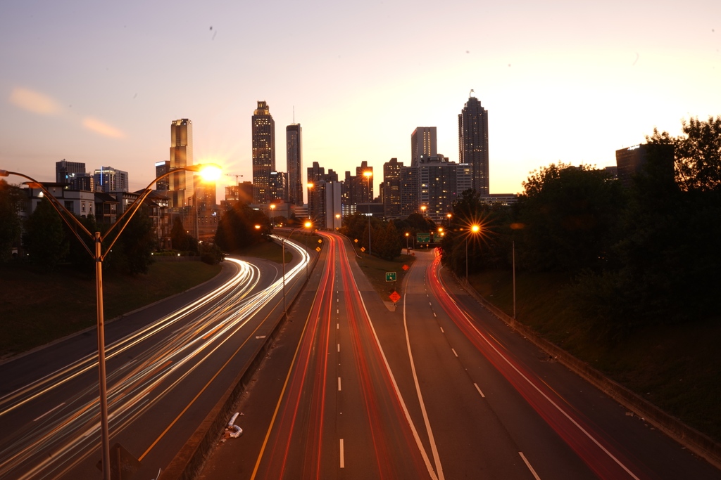 atlschoolphoto's tweet photo. We will never get tired of this view! If you want to capture the same, head over to Jackson Street Bridge and give a go! 
Captured by Mike Bergen from our photo 1 class earlier this summer! 📸

#atlschoolofphoto #photoclasses #atlskyline #sky #sunset #city
#atl https://t.co/KYWURGcnc4