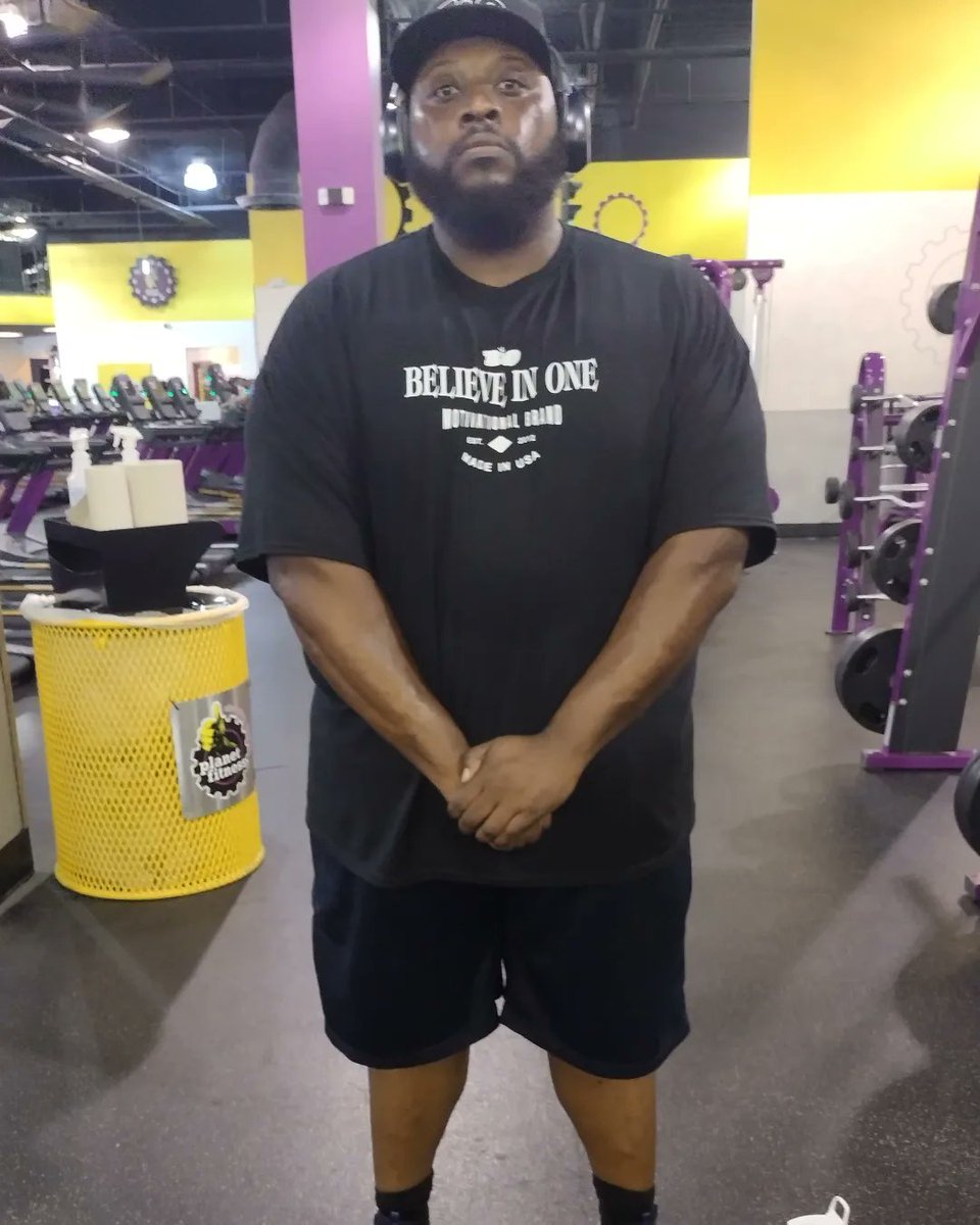 TRILLBlackLos's tweet photo. Accountability. #Gym #Fitness #PlanetFitness #TeamBiO #BelieveInOne #BaltimoreInnerHarbor #Baltimore #FatBoyFit #WeightLoss https://t.co/8eyoQkJbDy