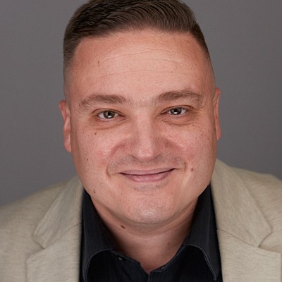 PhillyVeterans's tweet photo. Less than a week away from Rev. Dr. Paul McCullough (Army Veteran), Chief of Staff to Honorable Patrick Murphy, joining our #PhillyVets on July 20th for our Veteran Business Referral Network meeting! 

Don't forget to register: https://t.co/8H1RGmRTYe https://t.co/pEx6FjhP40