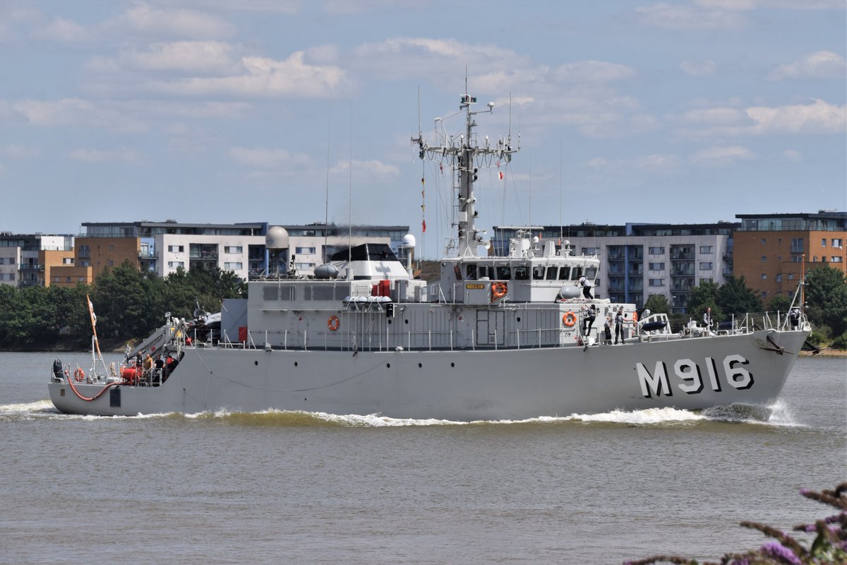 AJBC_1's tweet photo. π§πͺ @TheBelgianNavy BNS PRIMULA & BNS BELLIS with #NavOcean's ALMAK (4-year cadet training contract with Belgian Navy) arrive on the #Thames heading to West India Dock - visiting #London in connection with annual Belgian Cenotaph parade. #dlr_blog
#RiverThames
#ShipsinPics https://t.co/aOIVqcOhIK