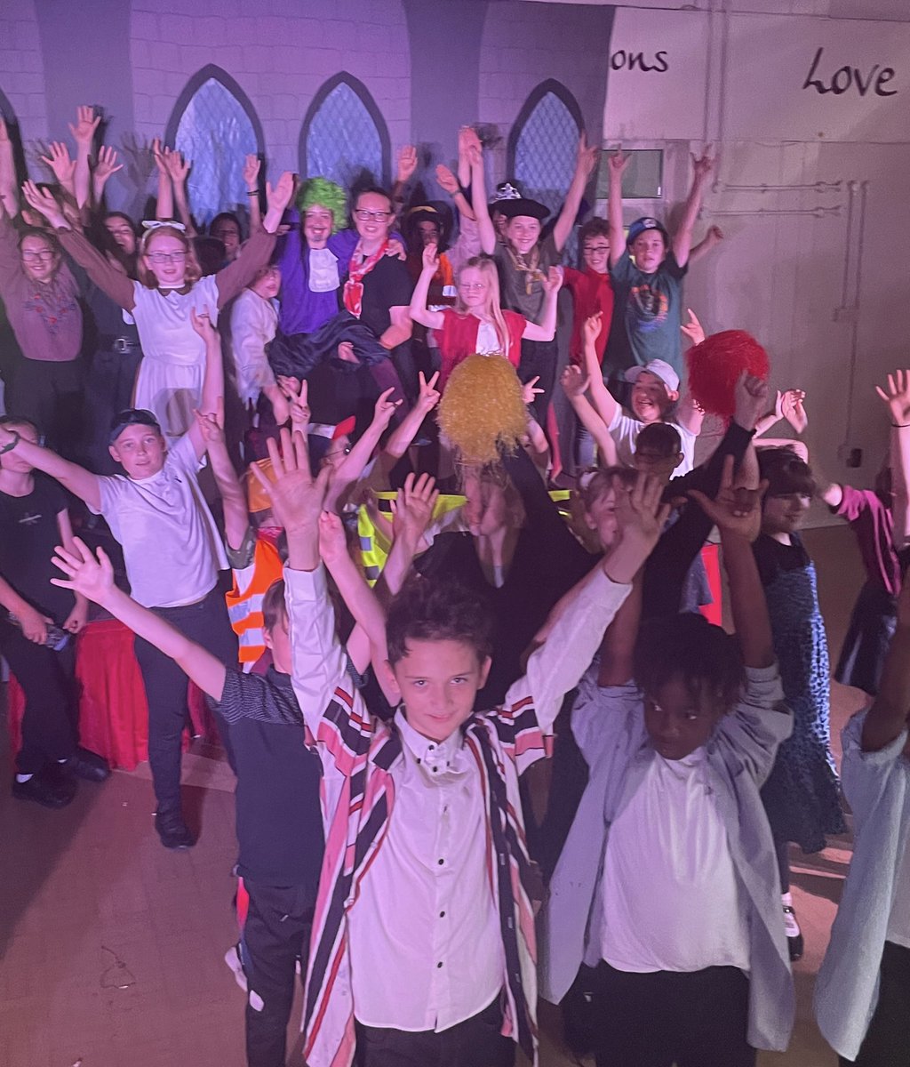 Wilton CE Primary School 🌈 tweet media