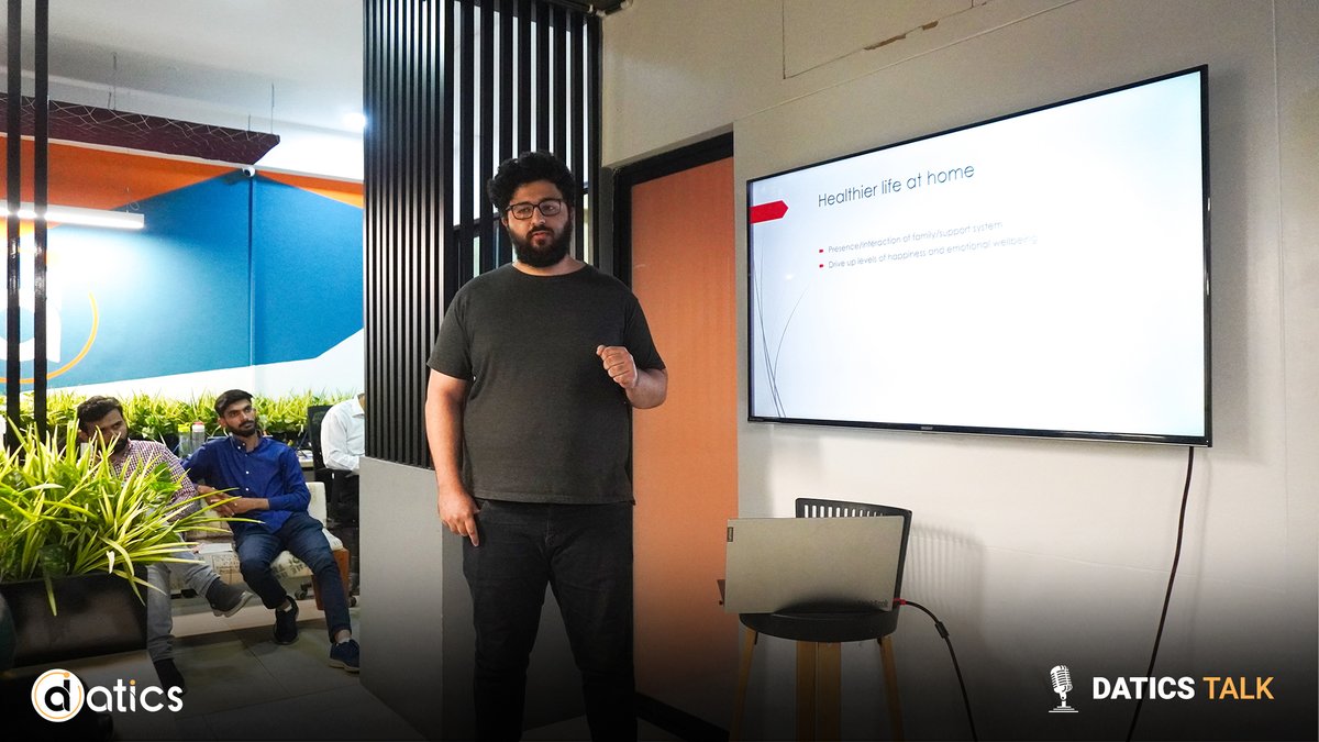 datics_ai's tweet image. WE’RE BACK WITH ANOTHER DATICS TALK 🎤🗣️ 
This session’s speakers included Moez Aslam, Zain Ul Abidin, and Rana Hamood. 💬 
At Datics we strive to learn together and look toward a more productive and prosperous future at work. 👏 
#daticstalk #personaldevelopment #datics