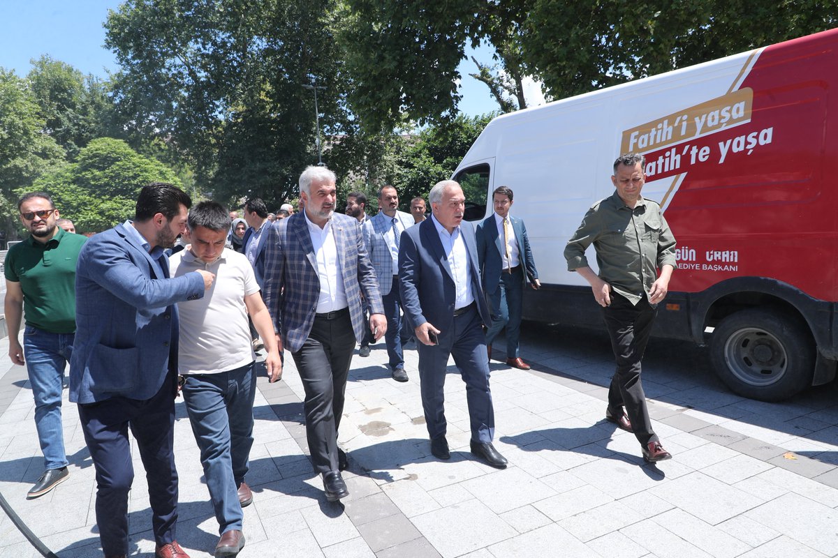 osmannnurika's tweet photo. Hürriyet ve istiklal uğruna milletimizin yeni bir destan yazdığı tarihtir #15Temmuz.

Anlamını koruyacak ve gelecek nesillerin ruhunda yaşatacağız.

Haydi İstanbul! İstikbal uğruna, Türkiye aşkına yarın Saraçhane’de buluşuyoruz.

🕠 17.30
📍 Saraçhane https://t.co/jSLJFqwyJC