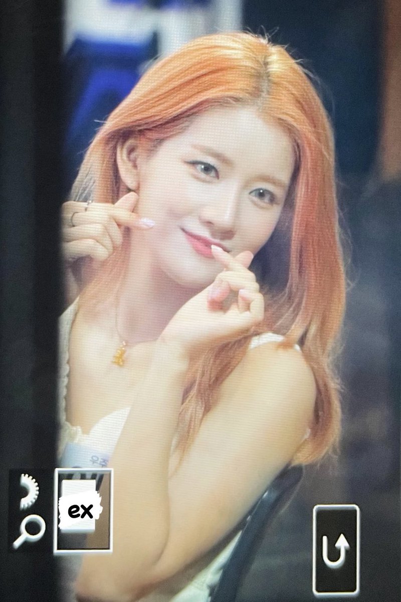 ex__116's tweet photo. 220714
🫶
#우주소녀 #WJSN #엑시 #EXY https://t.co/aP14IUNiVK