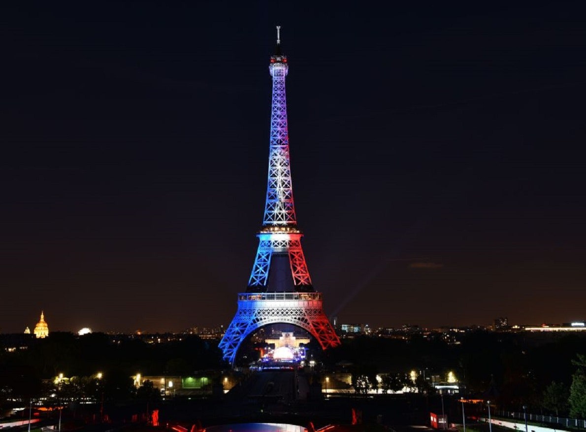 Au signe de la longue amitié qui lie nos pays et nos peuples depuis des siècles et aujourd'hui renforcée par le Traité di Quirinale. Joyeux anniversaire! Meilleurs voeux France!
#14Juillet #14luglio