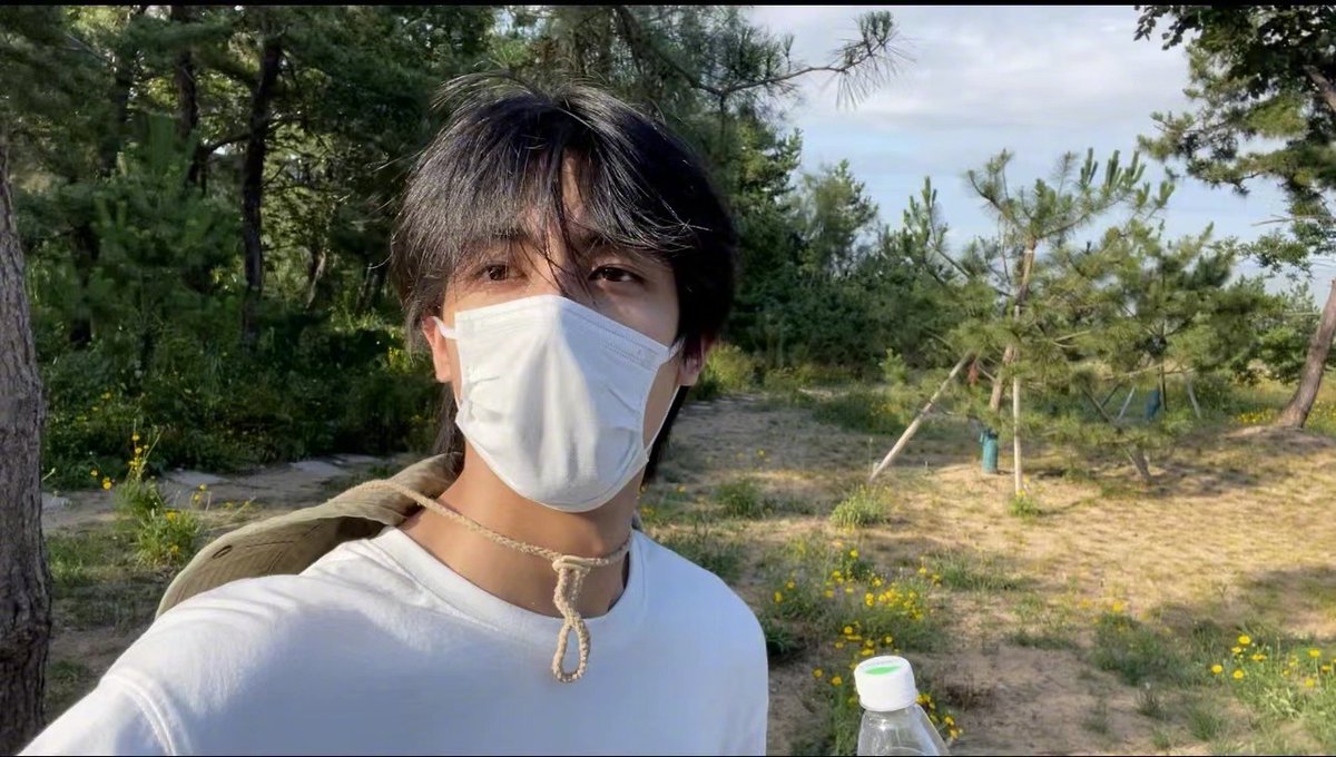 song weilong pics tweet media
