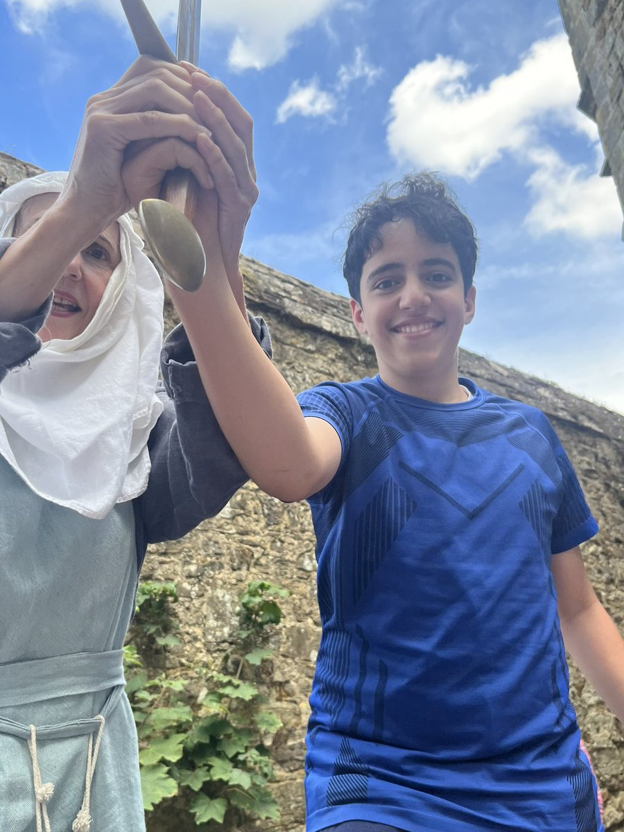 FBS History & Politics tweet media