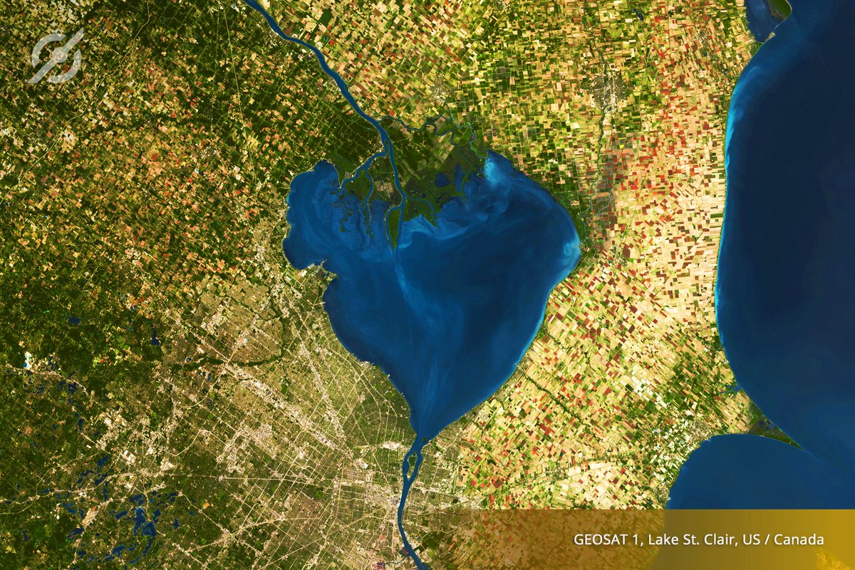 geosat_sat's tweet image. #GEOSATSeries - #ENERGYandRESOURCES -  #DYK that our analytics-ready imagery is crucial to monitor water levels &amp;amp; manage the Earth&apos;s resources? 💧🌍
#LakeStClair #USA #GEOSAT1 #MonitorWater #WaterManagement #RemoteSensing #EarthObservation #SatelliteImagery