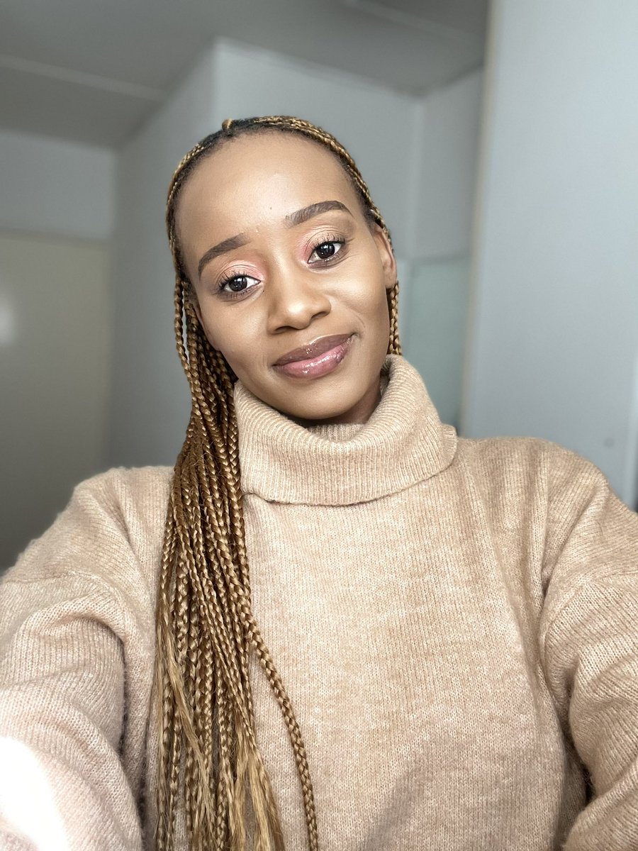 LufunoMatidza8's tweet image. Stop assuming that pretty girls are taken, we are not🥺