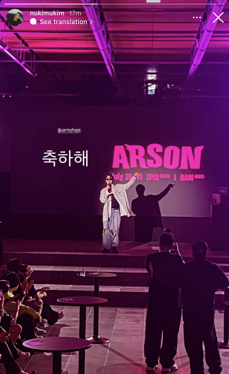 kkukstudio's tweet photo. hobi doing a pre-release party??? so cool 😭😭 https://t.co/KbrOjngToJ
