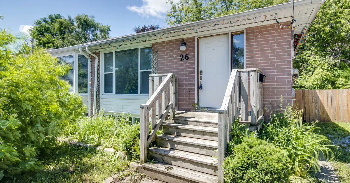 Odyssey3D's tweet photo. Check out this new listing!

26 Boothbay Crescent, Newmarket
Listed by Jennifer Clements
Walk through the property: https://t.co/zaSFm9d8Eu https://t.co/4Per5vQFDw