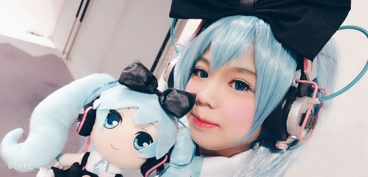 rikachanmk2's tweet photo. #マジミラ10thが近いので改めて自己紹介しようぜ

コスプレ界隈の自称16年ちゃんの人です
プラスαで動画も⇩
https://t.co/edjPHLlA86 https://t.co/XiAUAzshL2