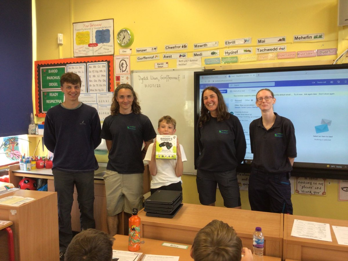 A HUGE #congratulations to Ayden from <a href="/YsgolHiraddug/">Ysgol Hiraddug</a>, winning this fantastic prize, kindly donated by <a href="/cambrianphoto/">Cambrian Photography</a>, at the Big Little Tern Count last Saturday at #Gronant!

A massive thank you to all the brilliant individuals who came to volunteer at the event! <a href="/NW_LITTLE_TERN/">NW LITTLE TERN GROUP</a>