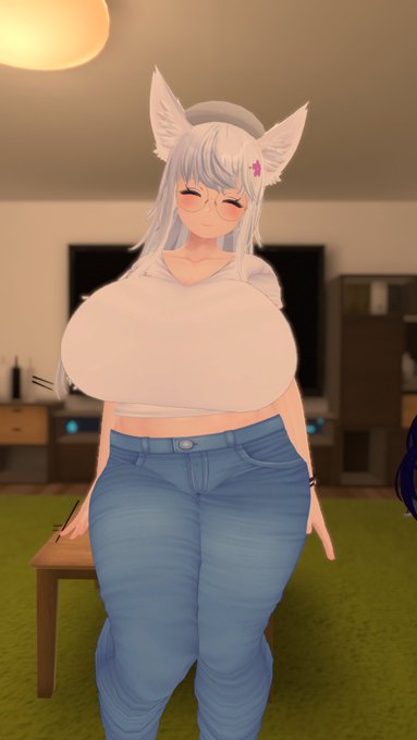 もみ子さんの体型が色々な方が描いてくださった絵に近づいていってますねえ…
1枚目最近の体型(協力:つきしろさん)
2枚目がむかみさん(Hyper_gamukaMIX)
3枚目ふとんさん(futon7979)
4枚目ふとしさん(hutoshi_19) 