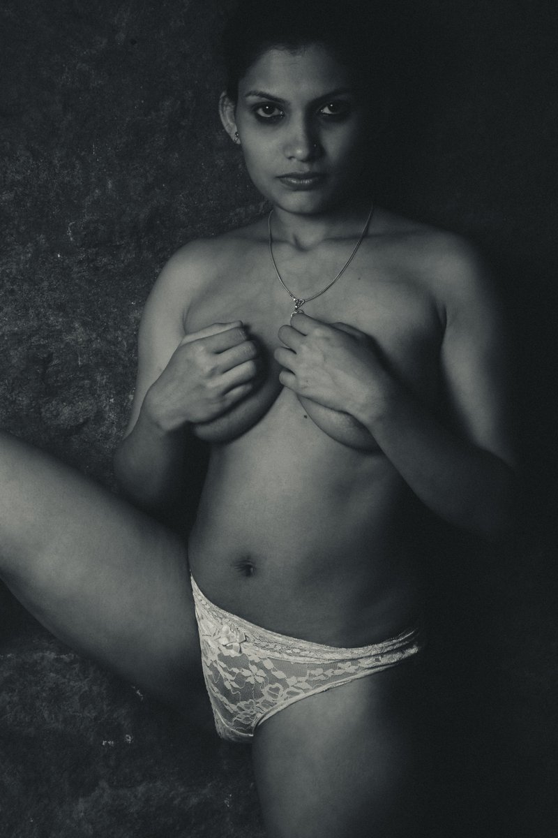 Resmi_R_Nair's tweet photo. Nudes In  
https://t.co/6LLANIJno7
https://t.co/YaK90G311u https://t.co/wMypj6zTI1